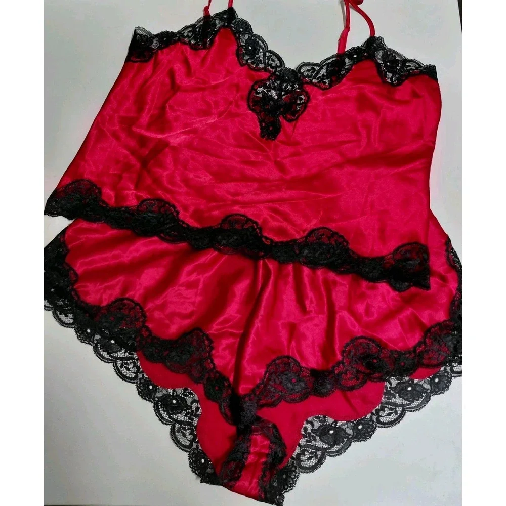 Vintage Victoria Secret Pajama Set L Red Satin Black Lace Cami Shorts Y2K 90s